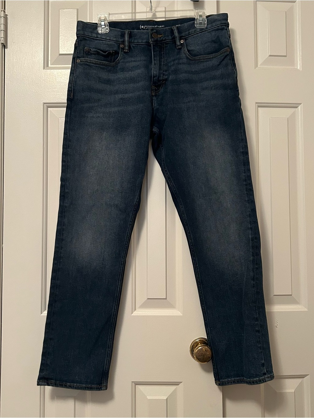 Banana Republic Legacy Men's 33x30 Straight Fit Blue Denim Jeans Medium Wash